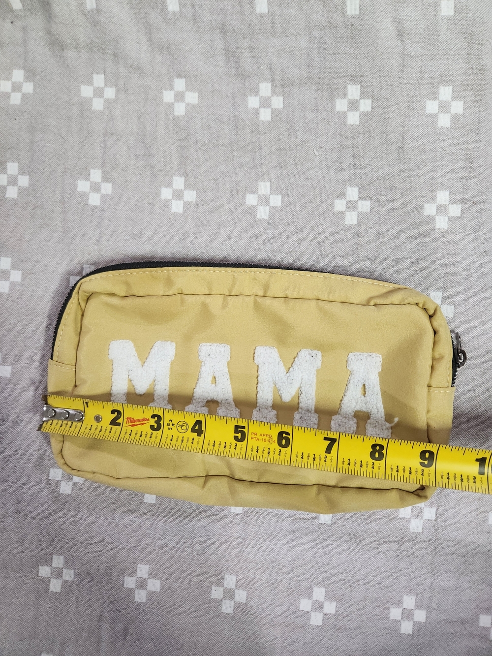 Mama cosmetic pouch features white fuzzy chenille varsity-style letter - Picture 3 of 9
